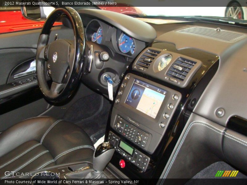 Dashboard of 2012 Quattroporte S