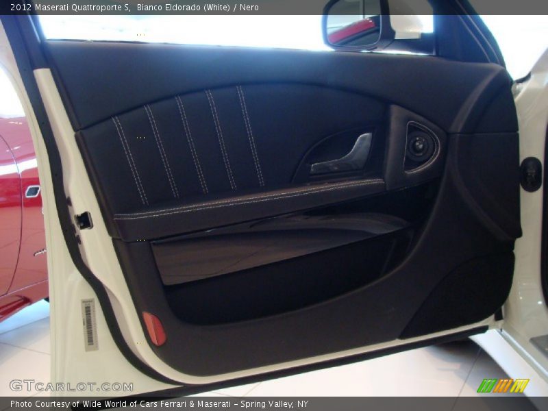 Bianco Eldorado (White) / Nero 2012 Maserati Quattroporte S