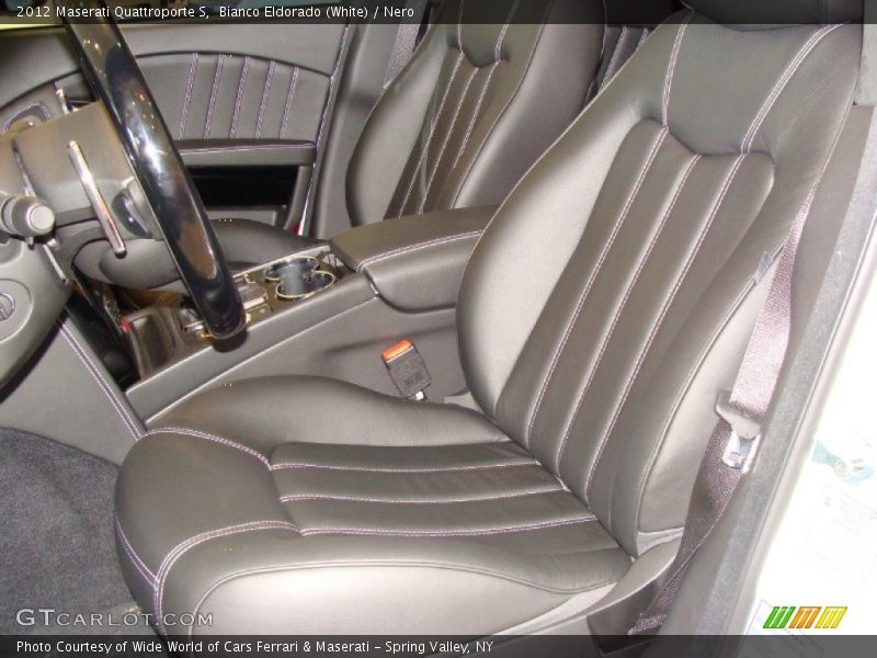  2012 Quattroporte S Nero Interior
