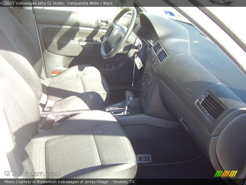 Campanella White / Black 2003 Volkswagen Jetta GL Sedan