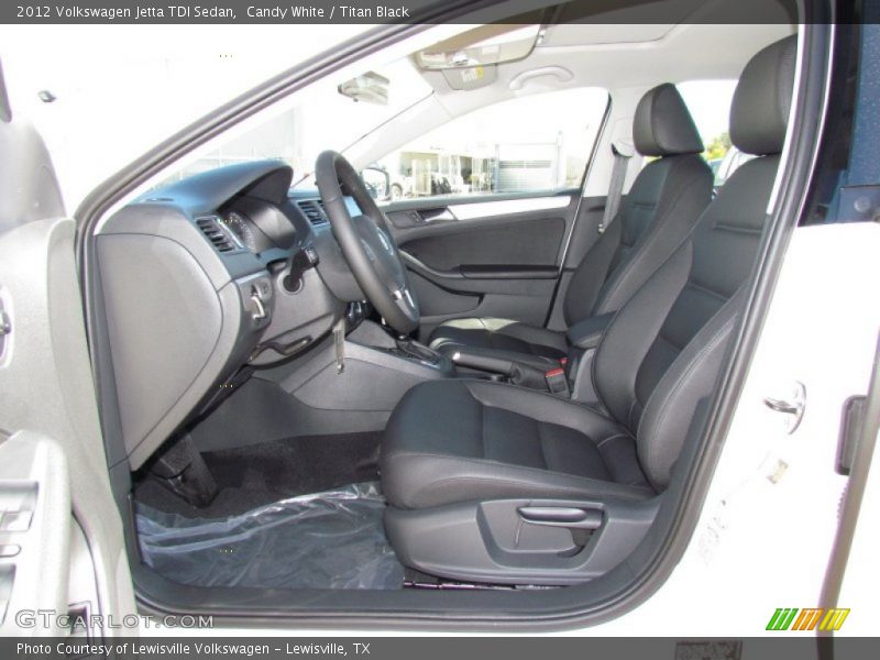 Candy White / Titan Black 2012 Volkswagen Jetta TDI Sedan