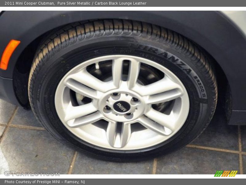 Pure Silver Metallic / Carbon Black Lounge Leather 2011 Mini Cooper Clubman