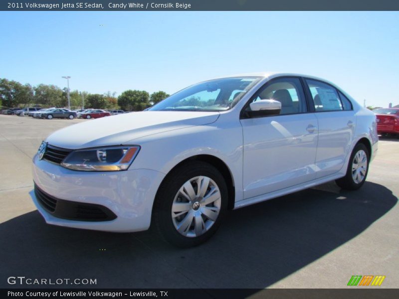 Candy White / Cornsilk Beige 2011 Volkswagen Jetta SE Sedan