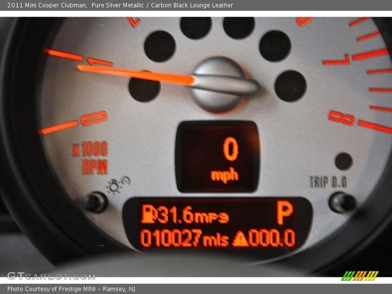 Pure Silver Metallic / Carbon Black Lounge Leather 2011 Mini Cooper Clubman