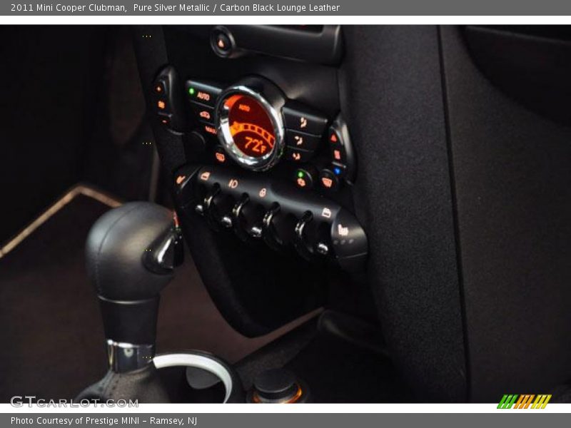 Pure Silver Metallic / Carbon Black Lounge Leather 2011 Mini Cooper Clubman