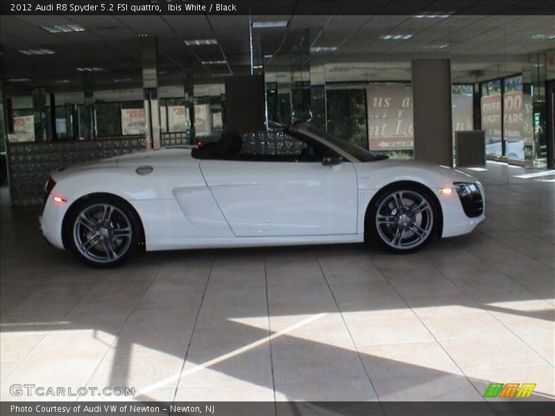 Ibis White / Black 2012 Audi R8 Spyder 5.2 FSI quattro