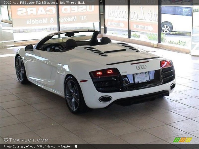 Ibis White / Black 2012 Audi R8 Spyder 5.2 FSI quattro