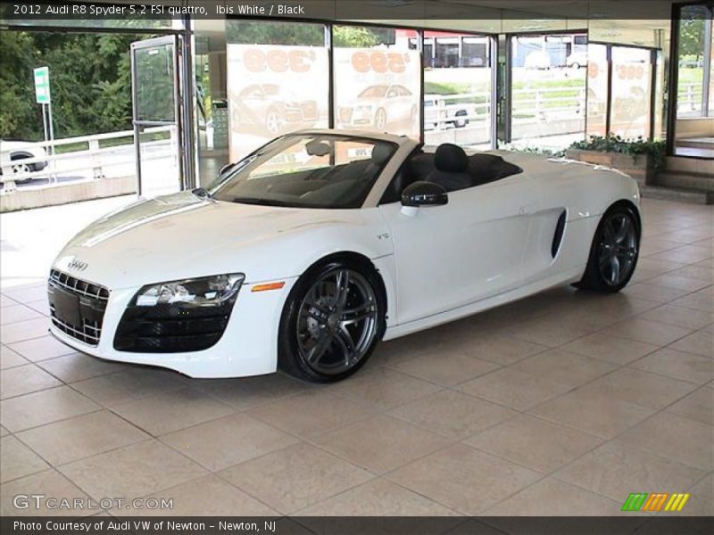 2012 R8 Spyder 5.2 FSI quattro Ibis White