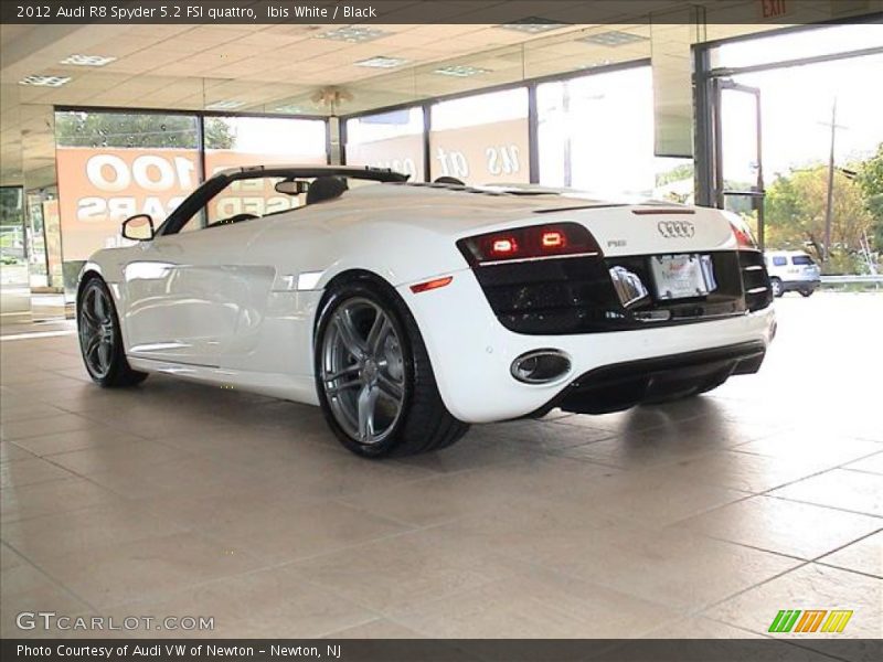 Ibis White / Black 2012 Audi R8 Spyder 5.2 FSI quattro