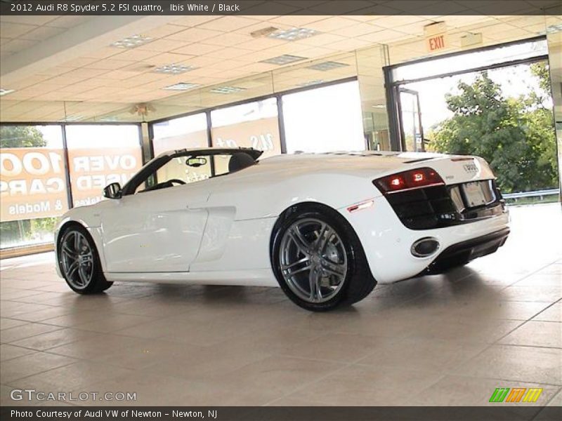  2012 R8 Spyder 5.2 FSI quattro Ibis White