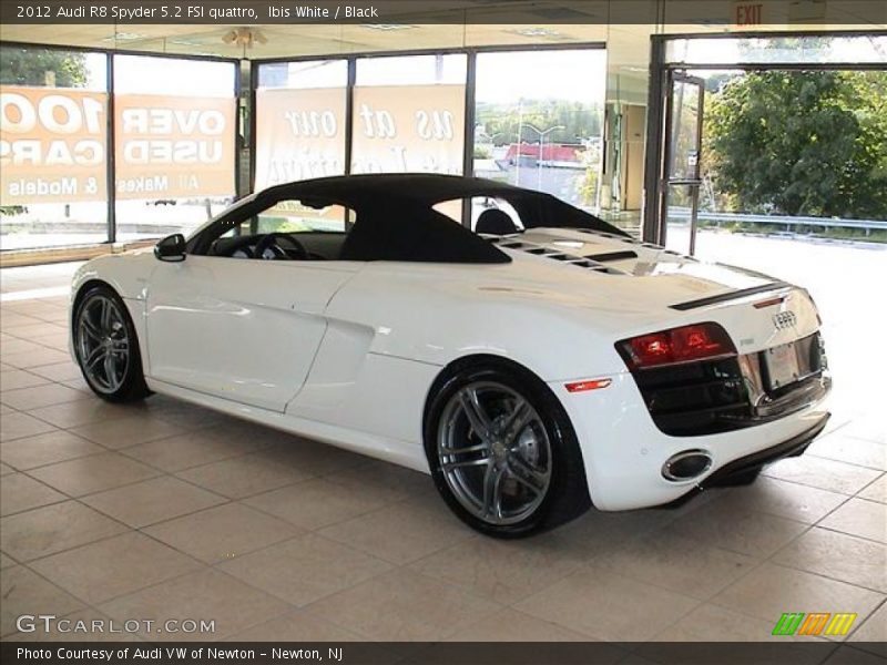  2012 R8 Spyder 5.2 FSI quattro Ibis White