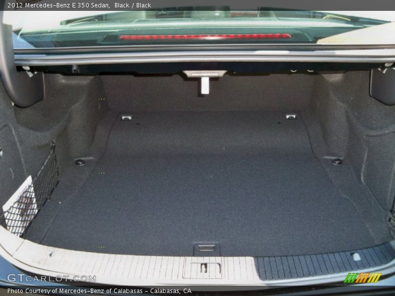  2012 E 350 Sedan Trunk