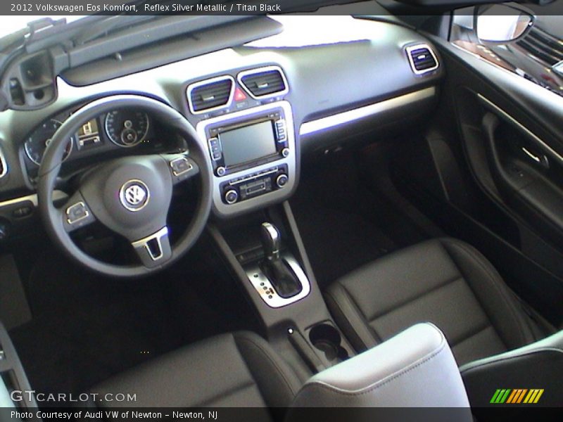 Reflex Silver Metallic / Titan Black 2012 Volkswagen Eos Komfort