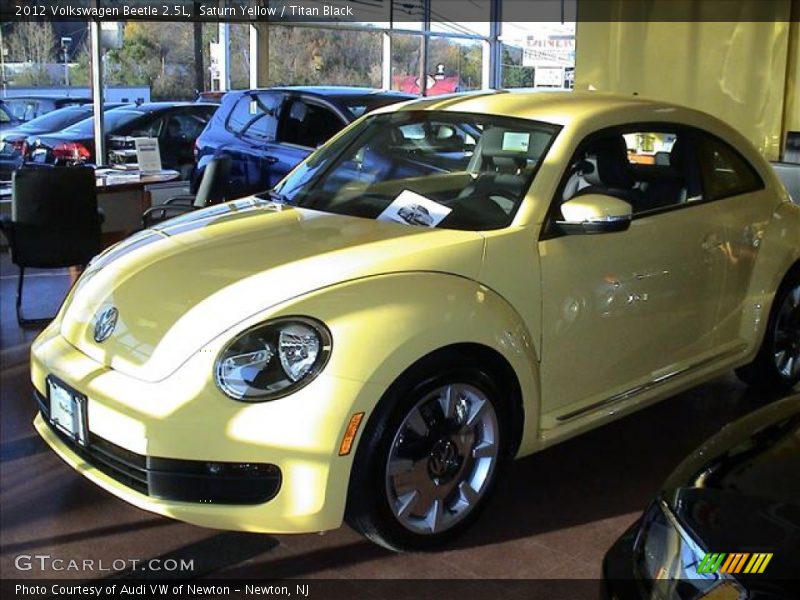 Saturn Yellow / Titan Black 2012 Volkswagen Beetle 2.5L