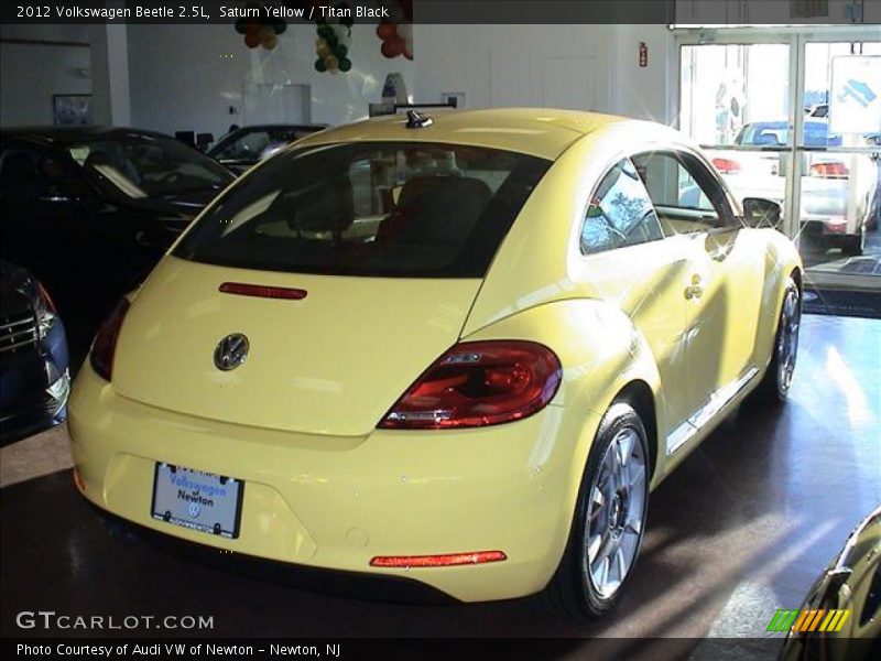 Saturn Yellow / Titan Black 2012 Volkswagen Beetle 2.5L