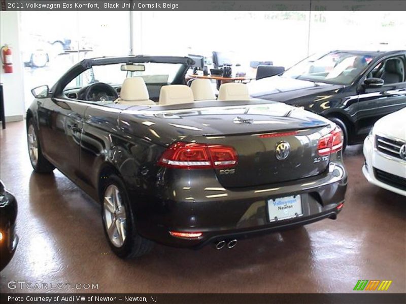 Black Uni / Cornsilk Beige 2011 Volkswagen Eos Komfort