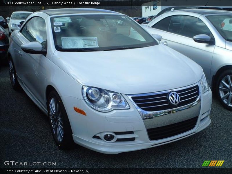 Candy White / Cornsilk Beige 2011 Volkswagen Eos Lux
