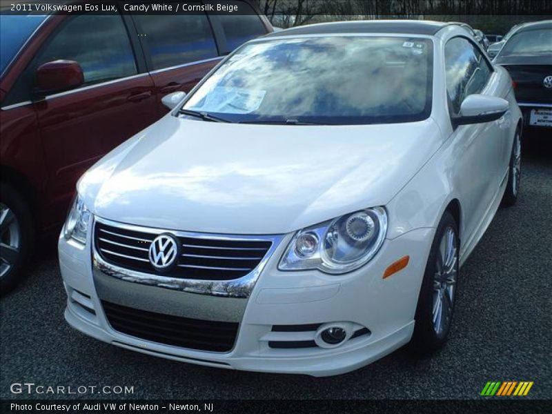 Candy White / Cornsilk Beige 2011 Volkswagen Eos Lux