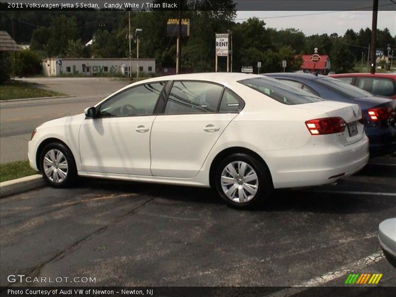 Candy White / Titan Black 2011 Volkswagen Jetta S Sedan