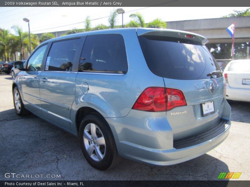 Antigua Blue Metallic / Aero Grey 2009 Volkswagen Routan SEL
