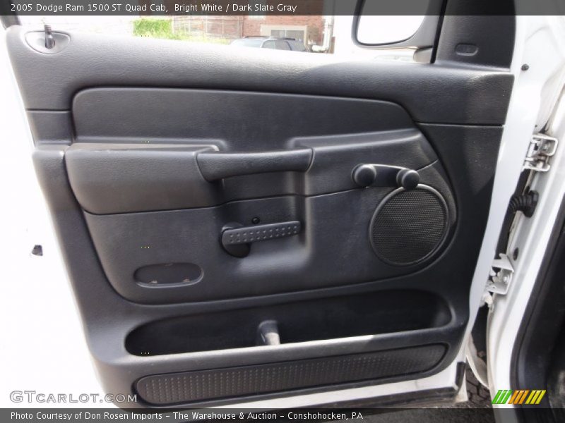 Bright White / Dark Slate Gray 2005 Dodge Ram 1500 ST Quad Cab