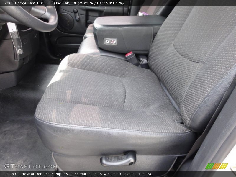 Bright White / Dark Slate Gray 2005 Dodge Ram 1500 ST Quad Cab