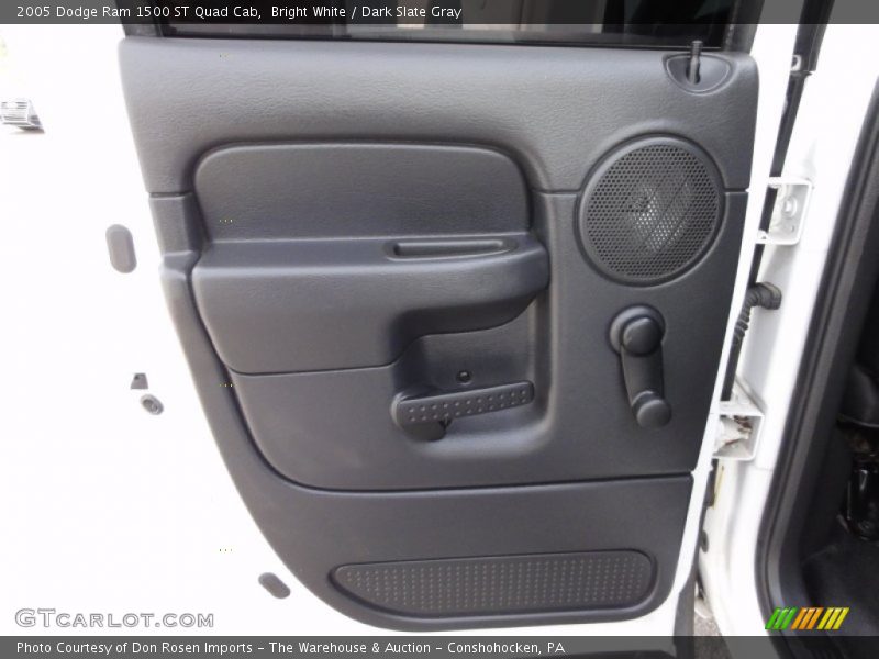 Bright White / Dark Slate Gray 2005 Dodge Ram 1500 ST Quad Cab