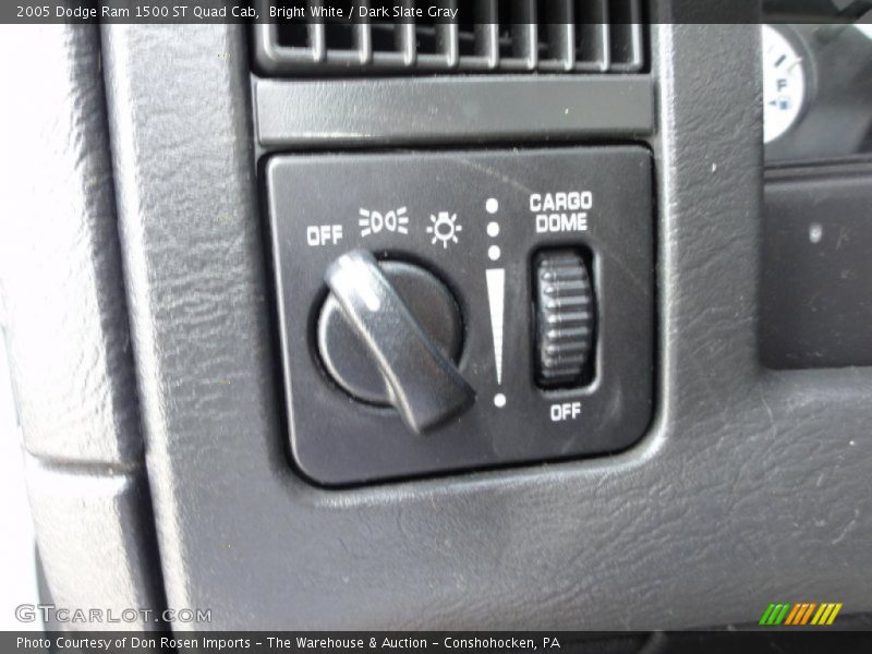 Bright White / Dark Slate Gray 2005 Dodge Ram 1500 ST Quad Cab