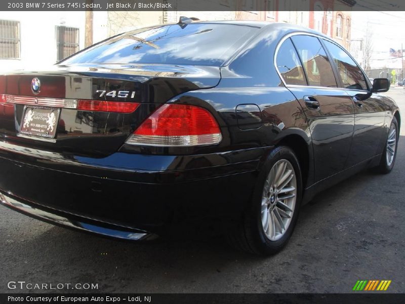 Jet Black / Black/Black 2003 BMW 7 Series 745i Sedan