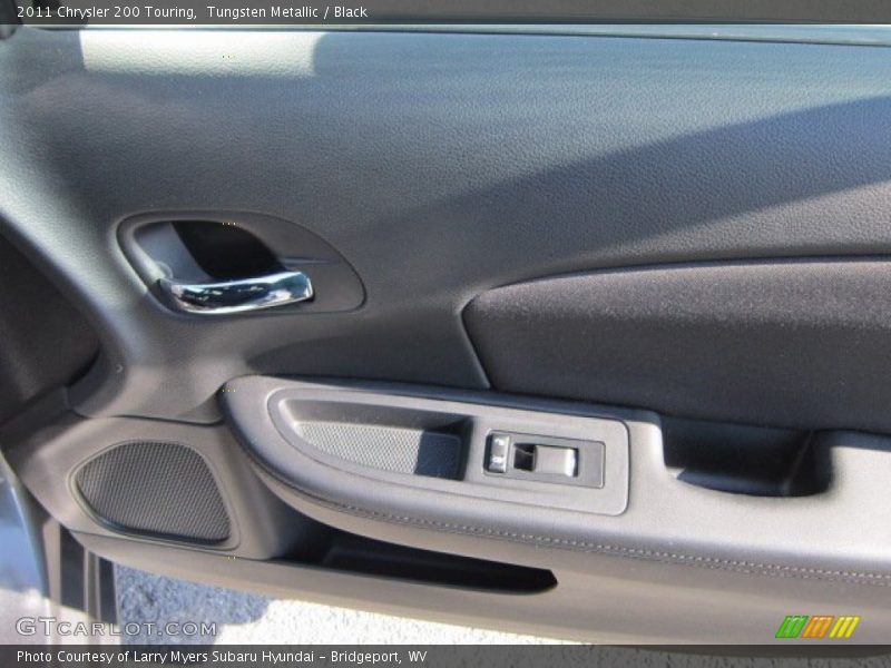 Tungsten Metallic / Black 2011 Chrysler 200 Touring