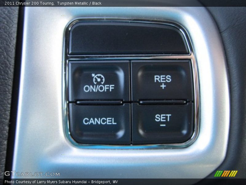 Tungsten Metallic / Black 2011 Chrysler 200 Touring
