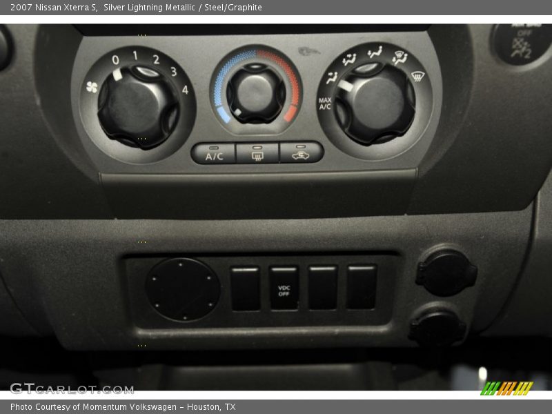 Silver Lightning Metallic / Steel/Graphite 2007 Nissan Xterra S