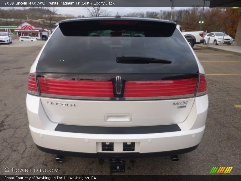 White Platinum Tri Coat / Ebony Black 2009 Lincoln MKX AWD