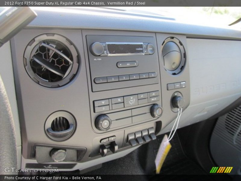 Controls of 2012 F350 Super Duty XL Regular Cab 4x4 Chassis
