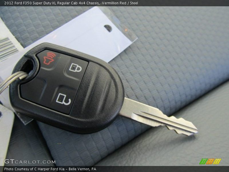 Keys of 2012 F350 Super Duty XL Regular Cab 4x4 Chassis
