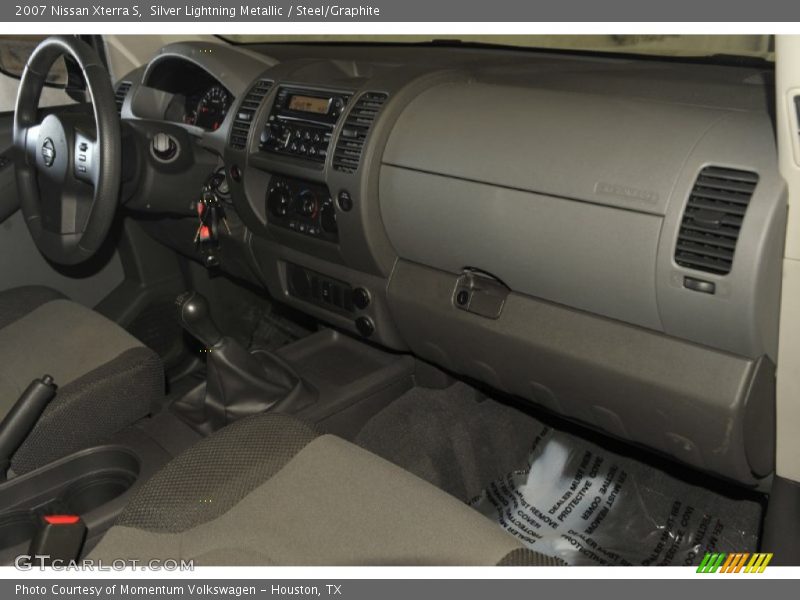 Silver Lightning Metallic / Steel/Graphite 2007 Nissan Xterra S