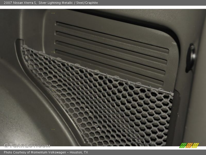 Silver Lightning Metallic / Steel/Graphite 2007 Nissan Xterra S