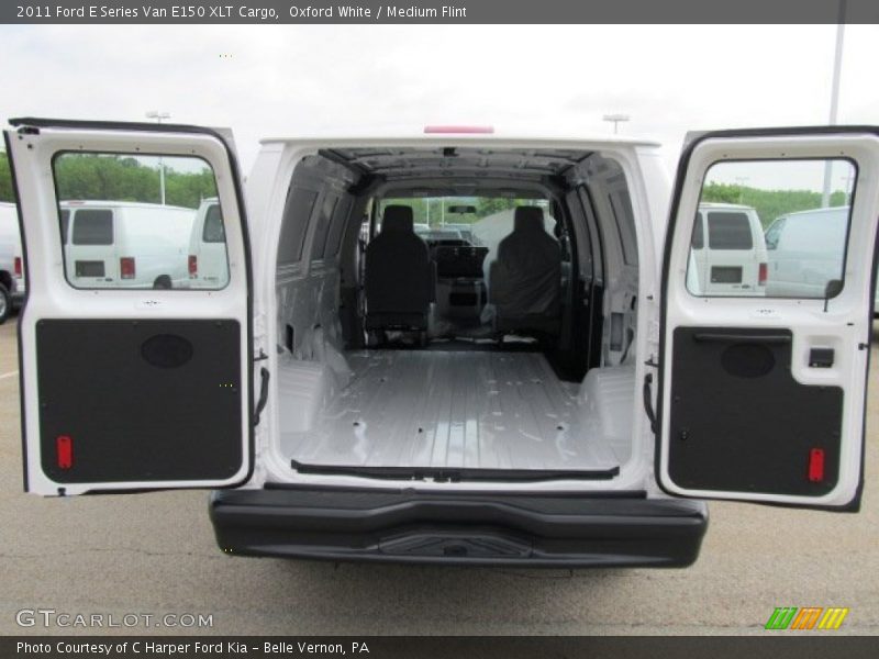 Oxford White / Medium Flint 2011 Ford E Series Van E150 XLT Cargo