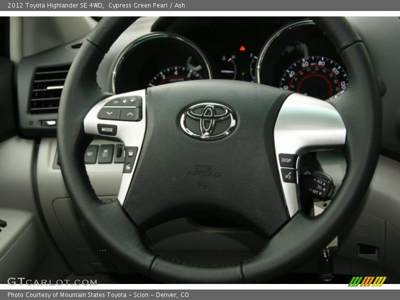 Cypress Green Pearl / Ash 2012 Toyota Highlander SE 4WD