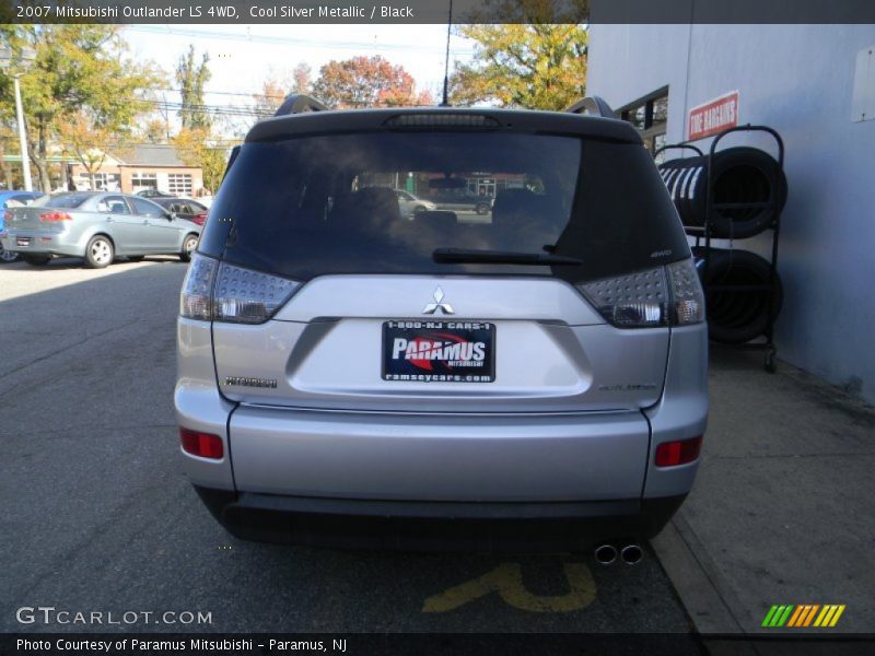 Cool Silver Metallic / Black 2007 Mitsubishi Outlander LS 4WD