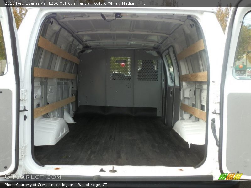 Oxford White / Medium Flint 2010 Ford E Series Van E250 XLT Commericial