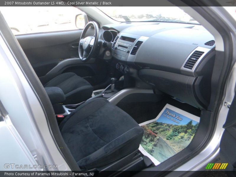 Cool Silver Metallic / Black 2007 Mitsubishi Outlander LS 4WD