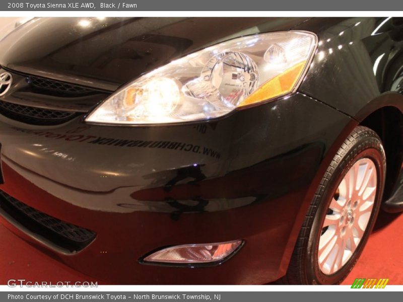 Black / Fawn 2008 Toyota Sienna XLE AWD