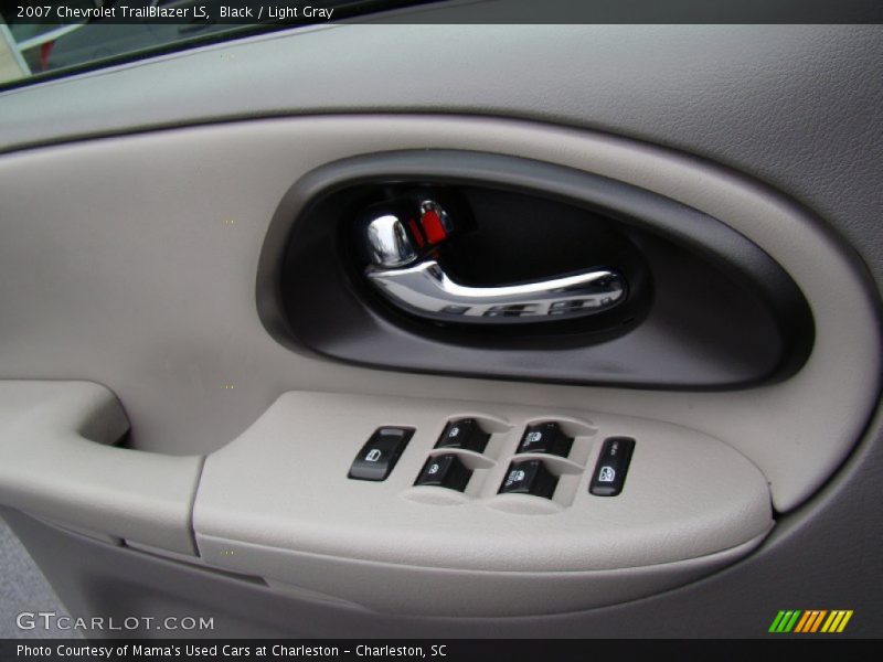 Black / Light Gray 2007 Chevrolet TrailBlazer LS