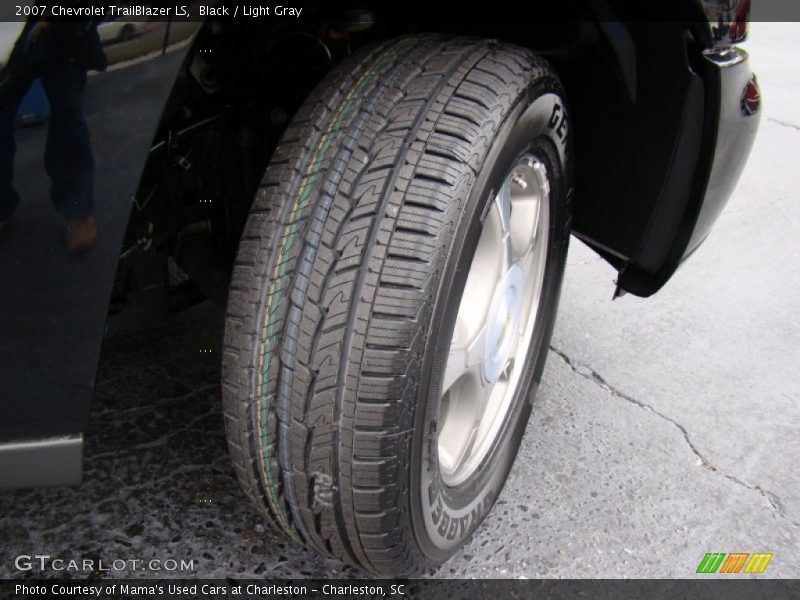 Black / Light Gray 2007 Chevrolet TrailBlazer LS