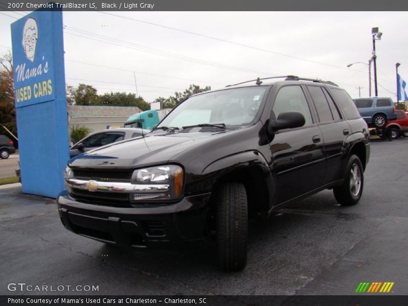 Black / Light Gray 2007 Chevrolet TrailBlazer LS