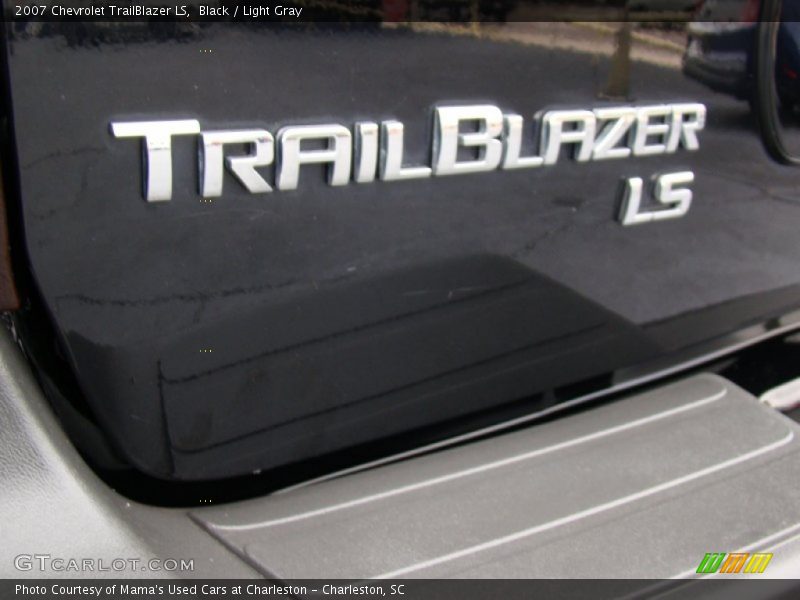 Black / Light Gray 2007 Chevrolet TrailBlazer LS