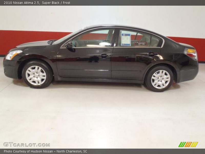 Super Black / Frost 2010 Nissan Altima 2.5