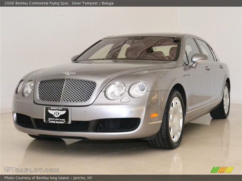 Front 3/4 View of 2006 Continental Flying Spur 