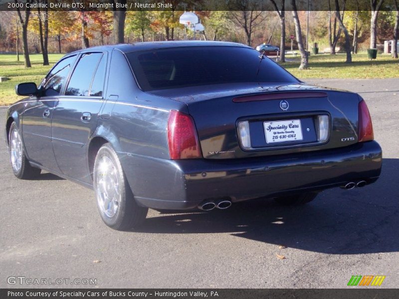 Midnight Blue / Neutral Shale 2000 Cadillac DeVille DTS